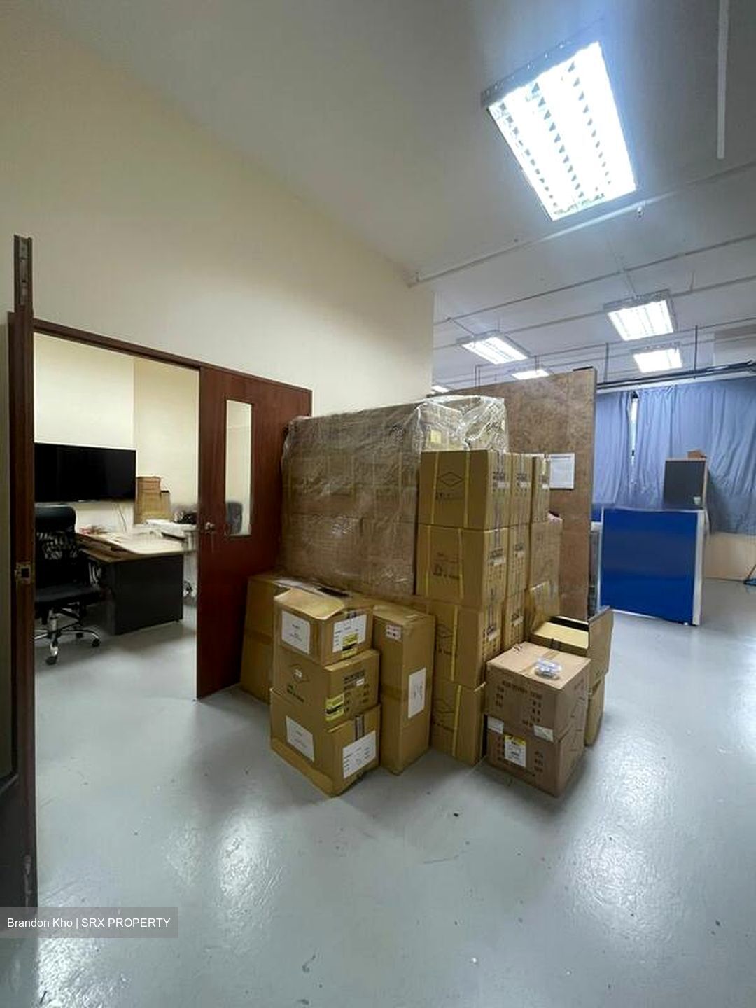 Tradehub 21 (D22), Factory #543688261